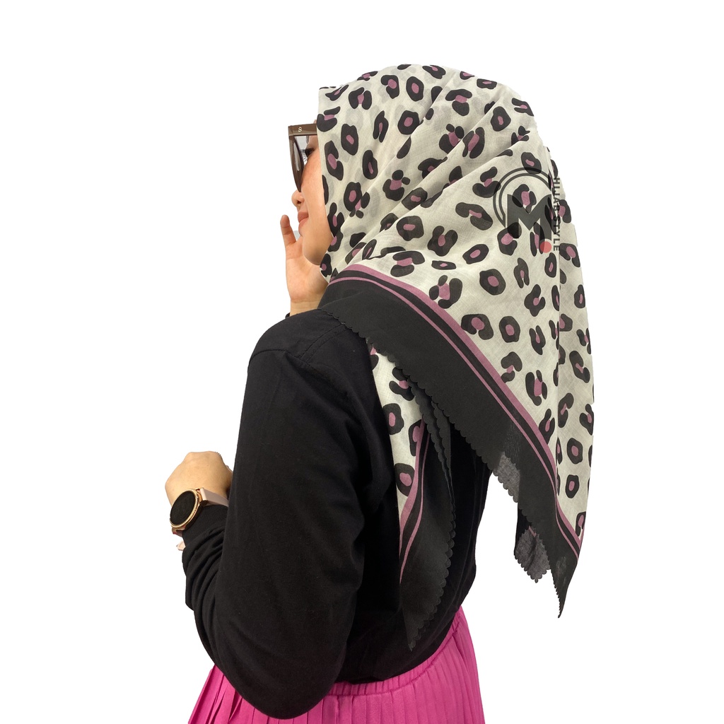 Mecca Hijab Voal Segi Empat Motip macan Lasercut Printing Premium II Hijab Voal Motif II Kerudung Segi Empat Motif