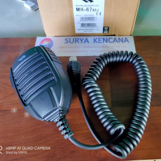 EXTRAMIC RADIO RIG VERTEX MOTOROLA YAESU MH 67A8J MICROPHONE MH68A8J  VX2100 VX2200 FT450 HANDMIC