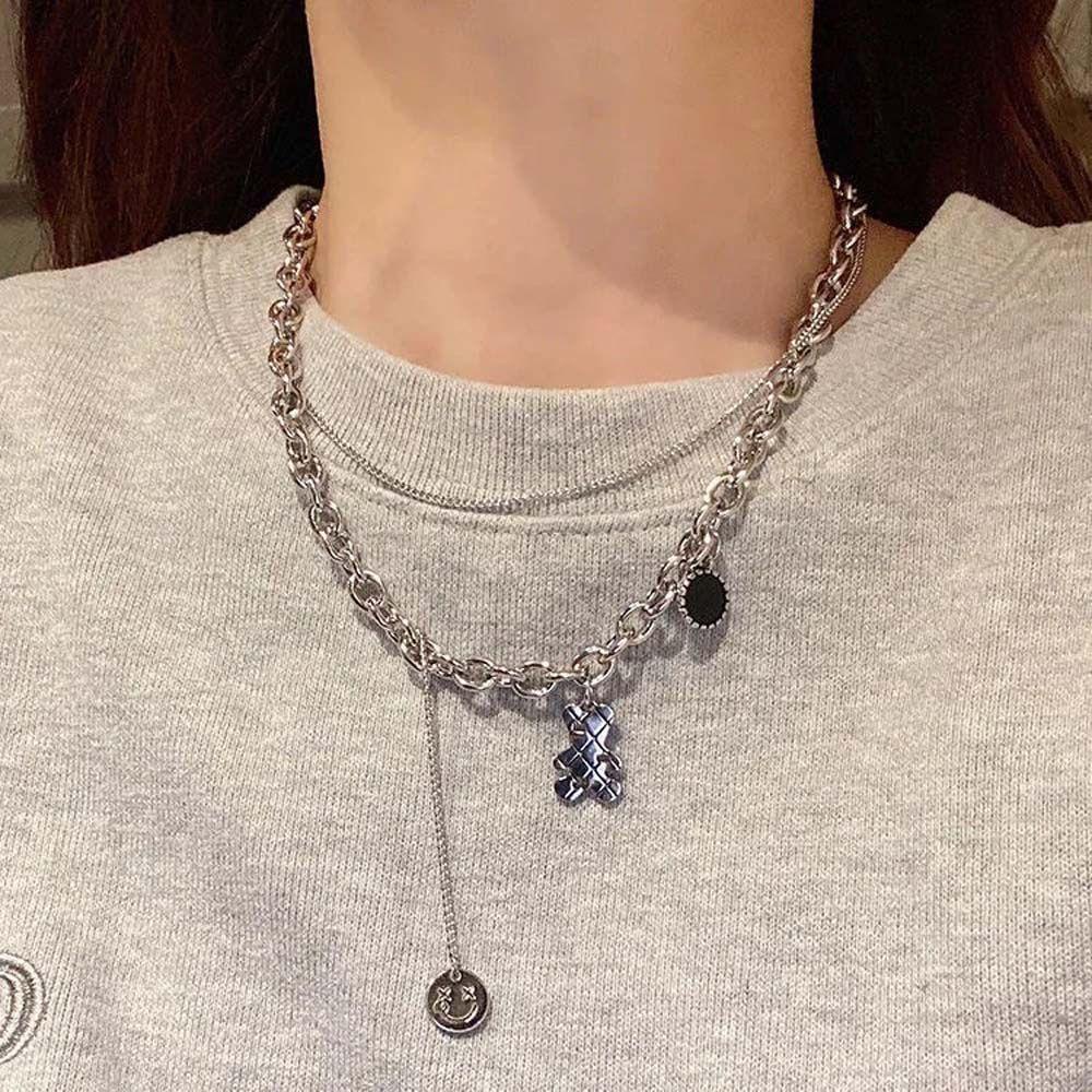 Agustina Wanita Choker Elegan Sederhana Smiley Bear Liontin Double Layer Klavikula Rantai