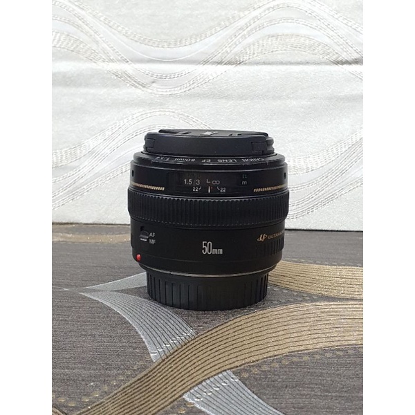 Lensa Fix Canon Ef 50Mm F 1.4