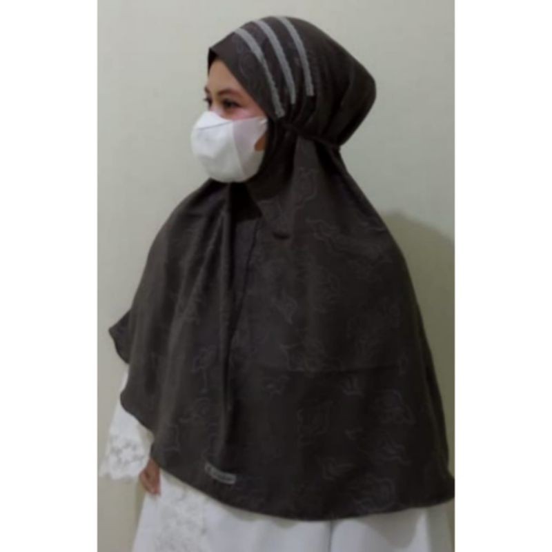 Jilbab Bergo Maryam Renda