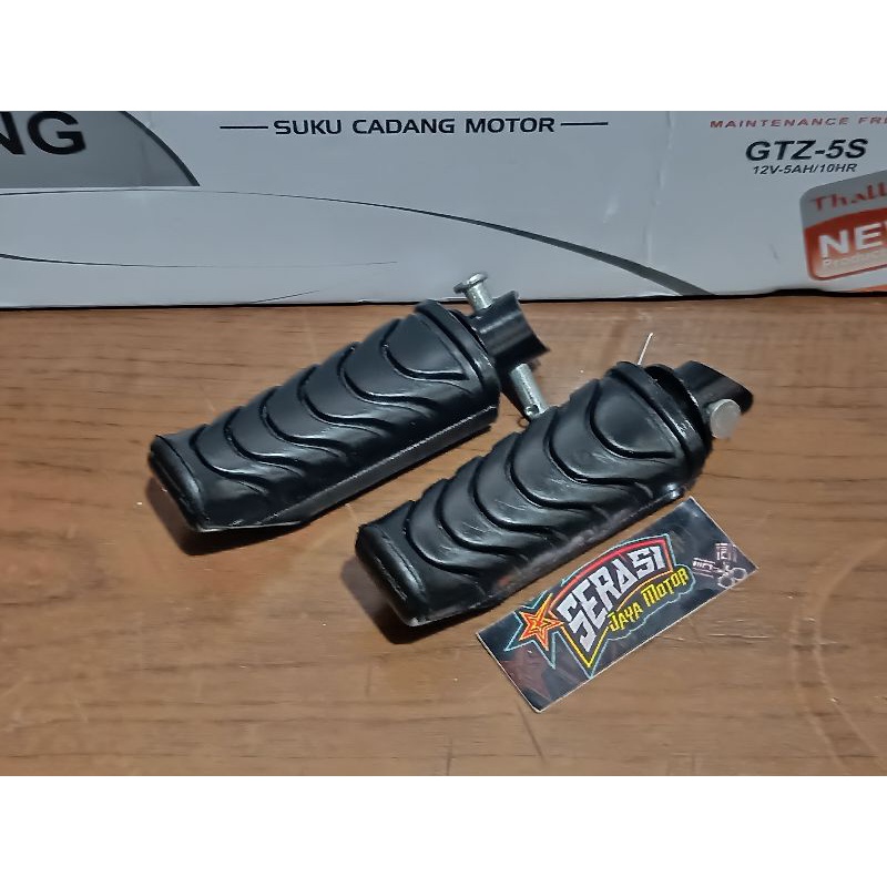 FOOT KARET STEP BELAKANG BALDE REVO ABS BEAT SCOOPY SPACY VARIO