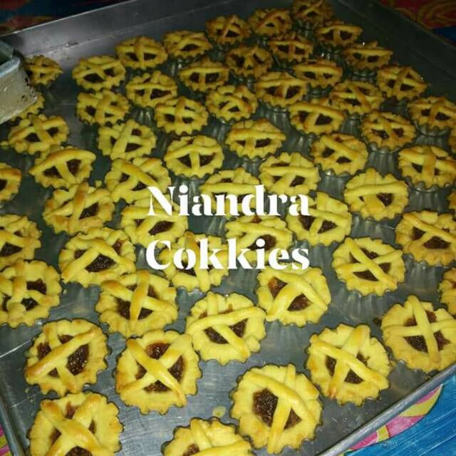 

Nastar keranjang