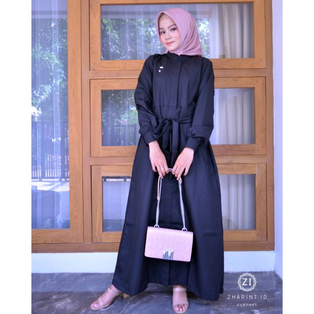 Zashi dress black