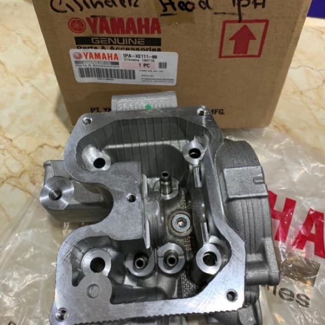 BLOK HEAD CYLINDER HEAD VIXION NEW NVL ASLI ORI YAMAHA 1PA XE111 00