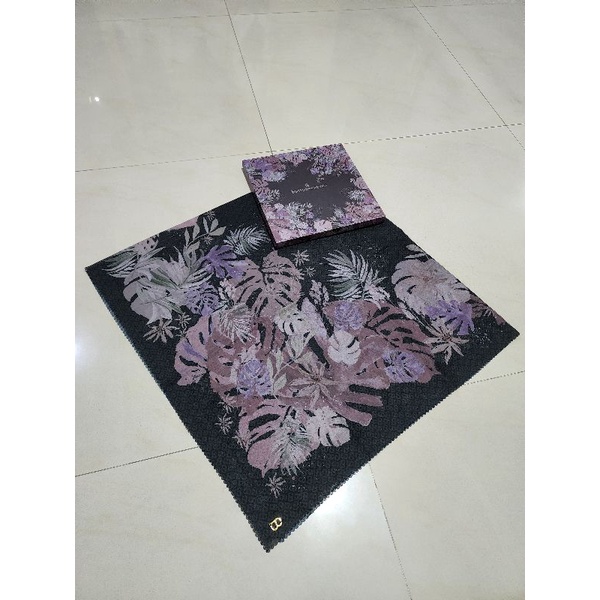 Buttonscarves Tropicale Extended - Eola