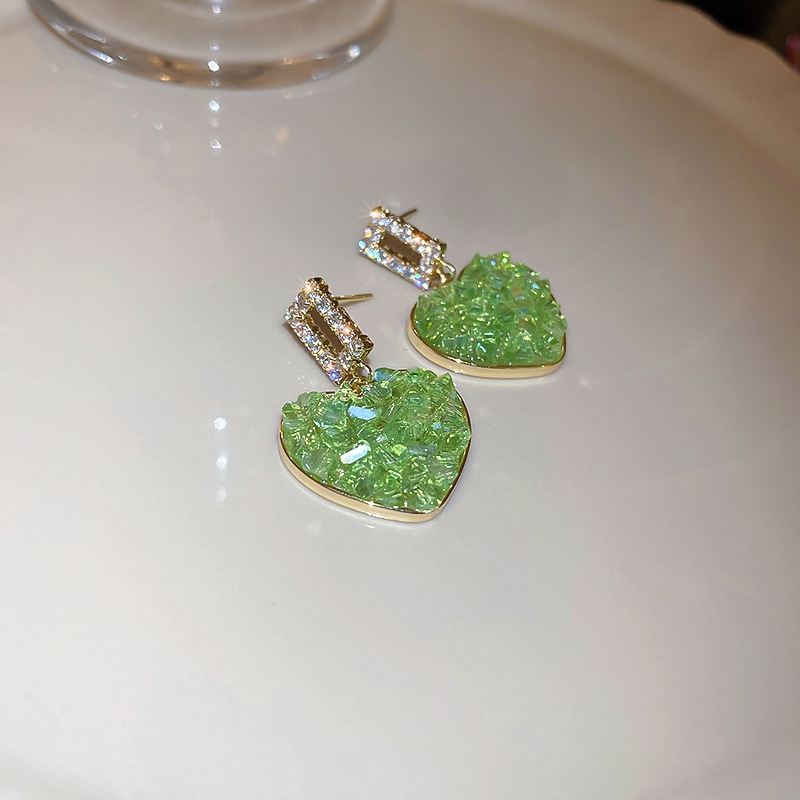 Anting Kristal Zircon Bentuk Hati Untuk Musim Panas