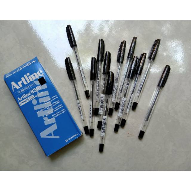 

Bolpoin artline hitam