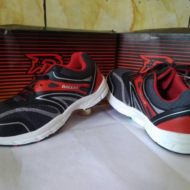 Sepatu Olahraga kerja Dallas Termurah