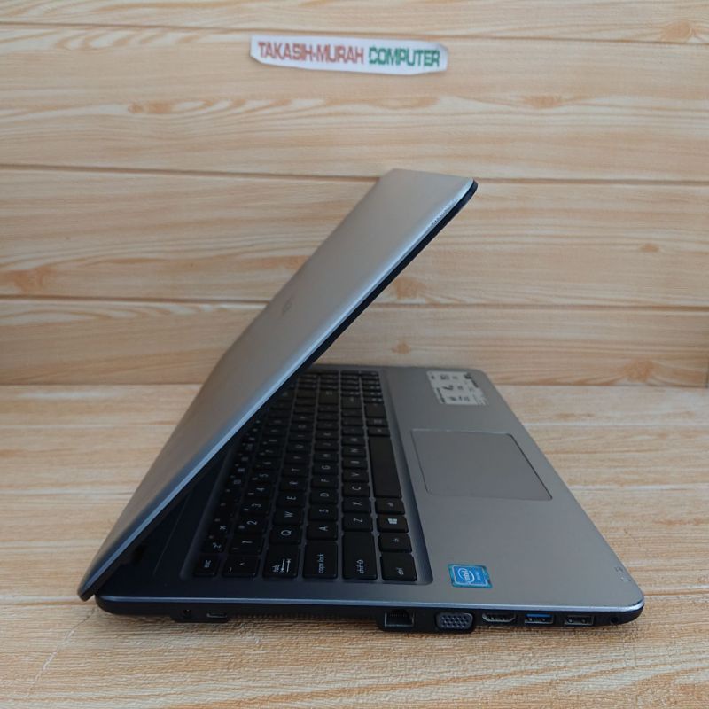 Laptop Asus X540S N3050/2GB/500GB Balack Second-4