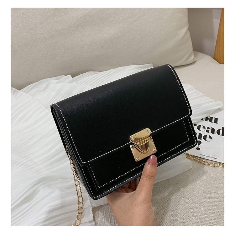 TAS SELEMPANG MURAH CLASSIC WANITA KOREA SLING BAG RANTAI WARNA WARNI COLOURFUL KOREA Tas Selempang Kekinian Girly Rantai Emas Dua Warna AESTHETIC Korea Trend HAND BAG Murah Tas Fashion Wanita Terbaru