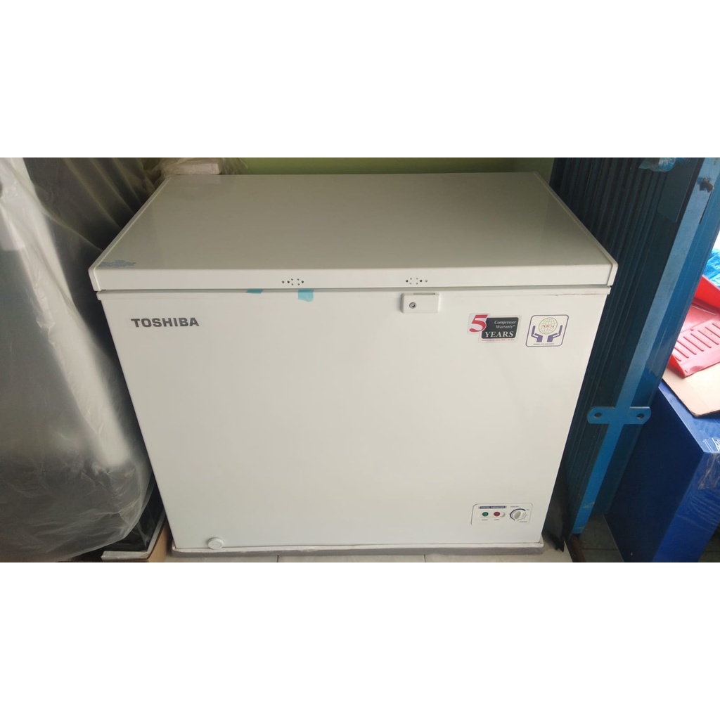 TOSHIBA - CHEST FREEZER CR-A320I