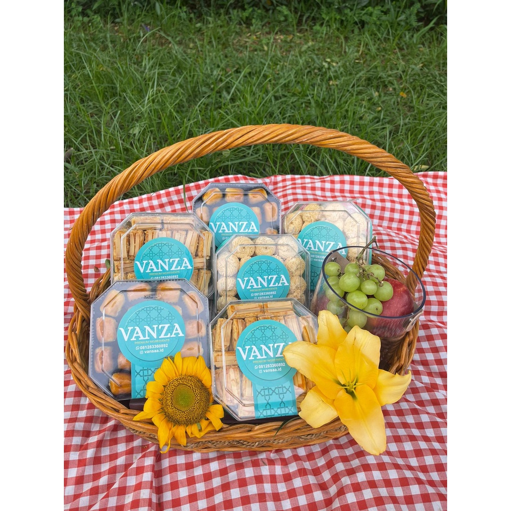 

Hampers Lebaran Exclusive/ Kue Kering/ Hampers/ Lebaran/ Paket Kue Kering