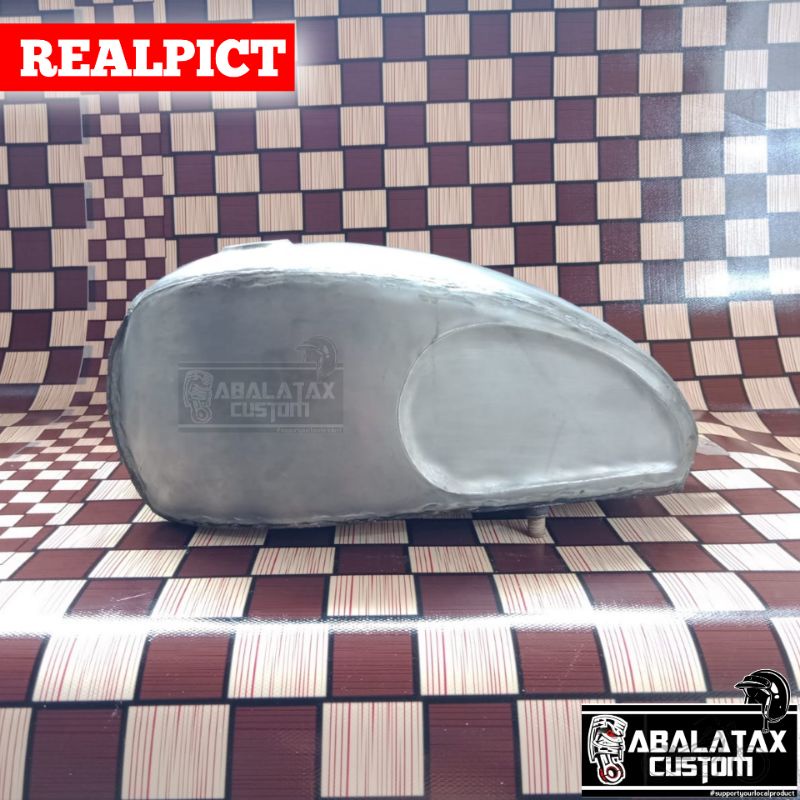 Tangki custom Triumph, tangki motor custom triumph replika, tangki custom, tangki motor clasic