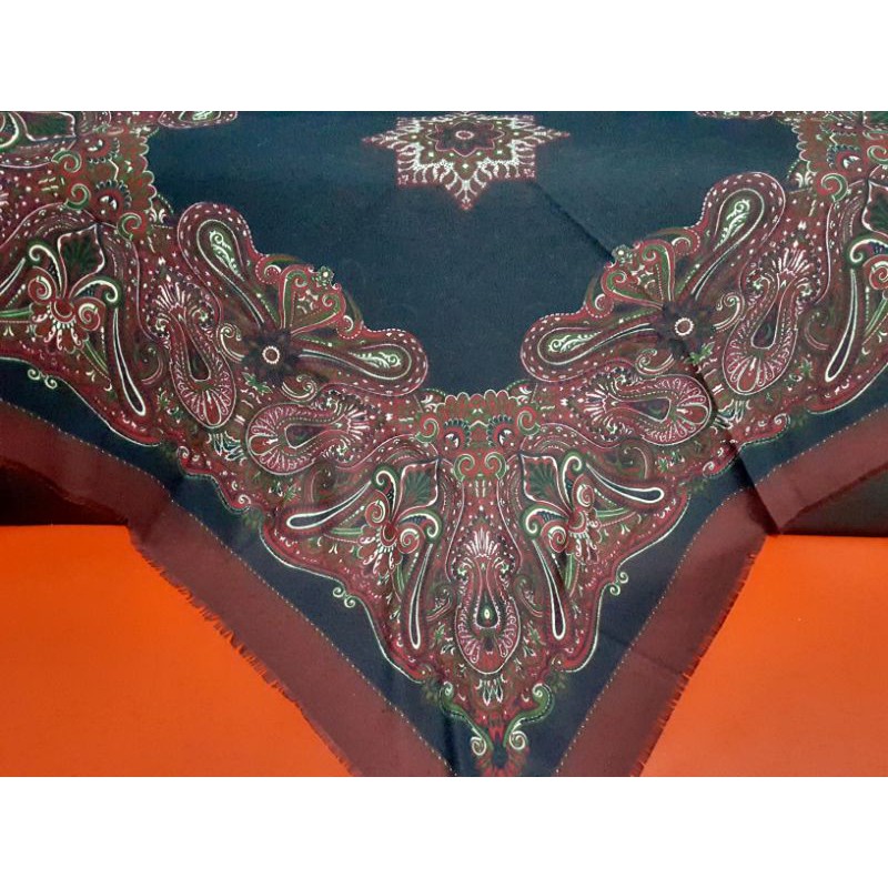 tierack italy preloved _ "black-maroon batik"