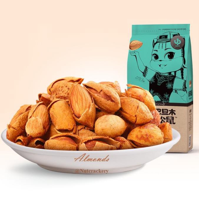 

Pasti Ready Best Seller Import Kacang Almonds 160G Original Three Squirrels