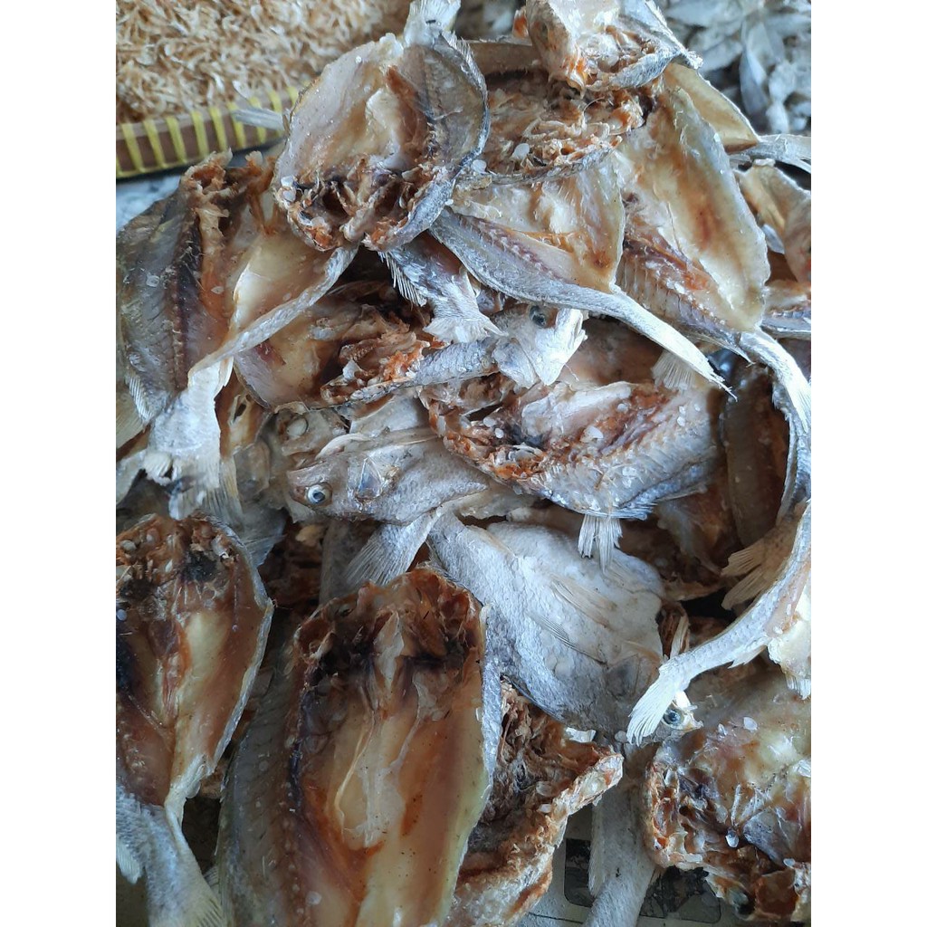 

ikan asin tigawaja 100gr