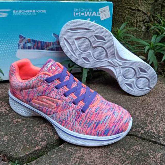 Skechers GoWalk 4 81144L