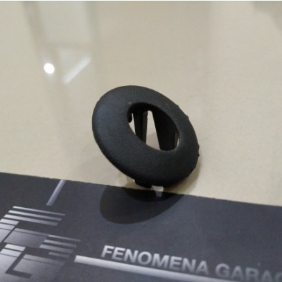 Original Bmw E36 Tutup Lubang Jok Headreat