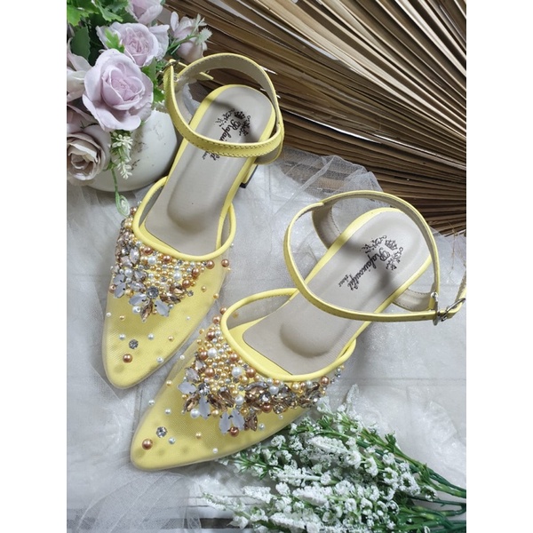 sepatu Anastasya lemon tali tnggi 5cm tahu