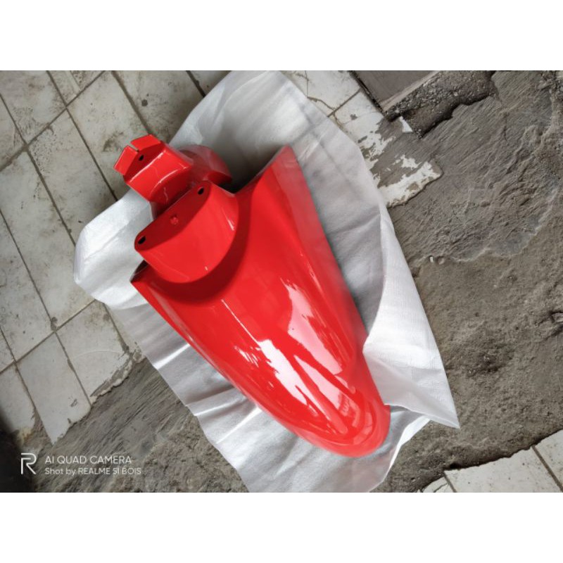 spakbor depan scoopy Fi 2017-2019 warna merah non ori high quality.