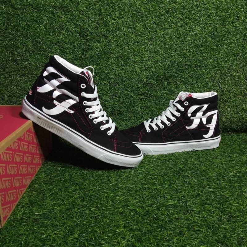 vans sk8 hi foo fighters