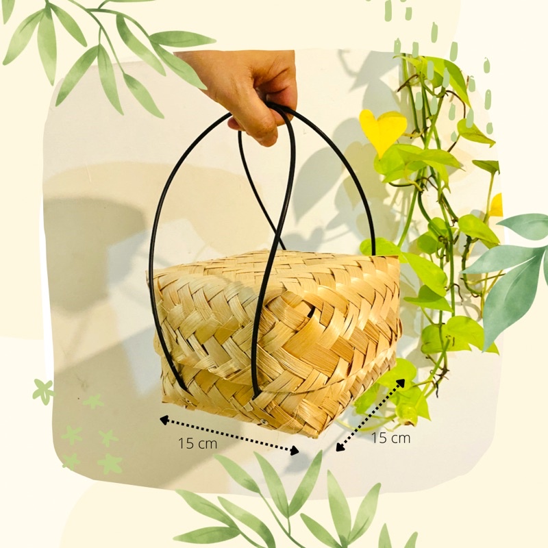 

Ready Packaging Hampers Besek / Pipiti Cantik Elegan 15 x 15 sepasang