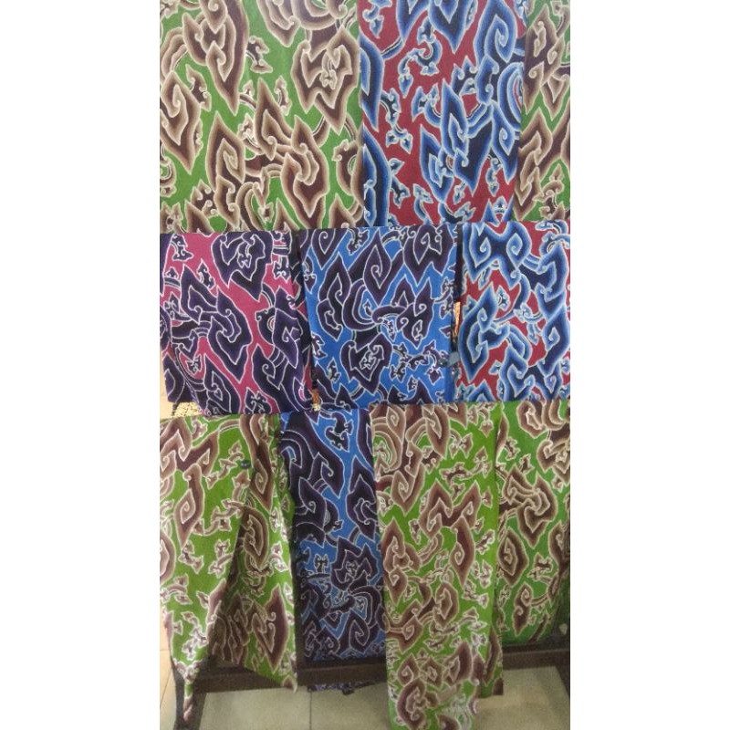 KAIN BATIK TULIS MEGA MENDUNG