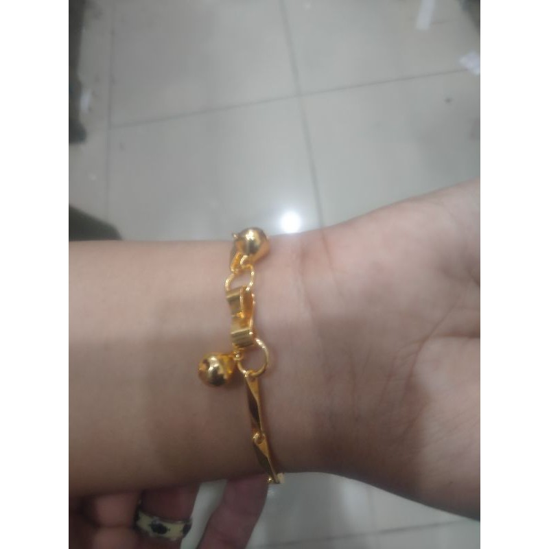 GELANG TANGAN WANITA MOTIF PADI DAN MOTIF LAIN NYA SEPUHAN EMAS 24 K