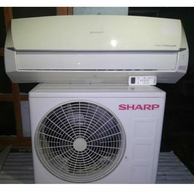 Ac bekas sharp 1/2pk Terima dingin