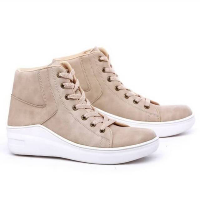 sepatu boots wanita, sepatu boots cewek, sepatu sneaker boot wanita, sepatu boot wedges GYT 4510