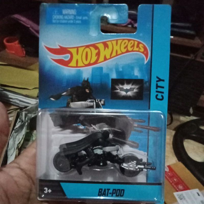 Hotwheels batman Bat-Pod city