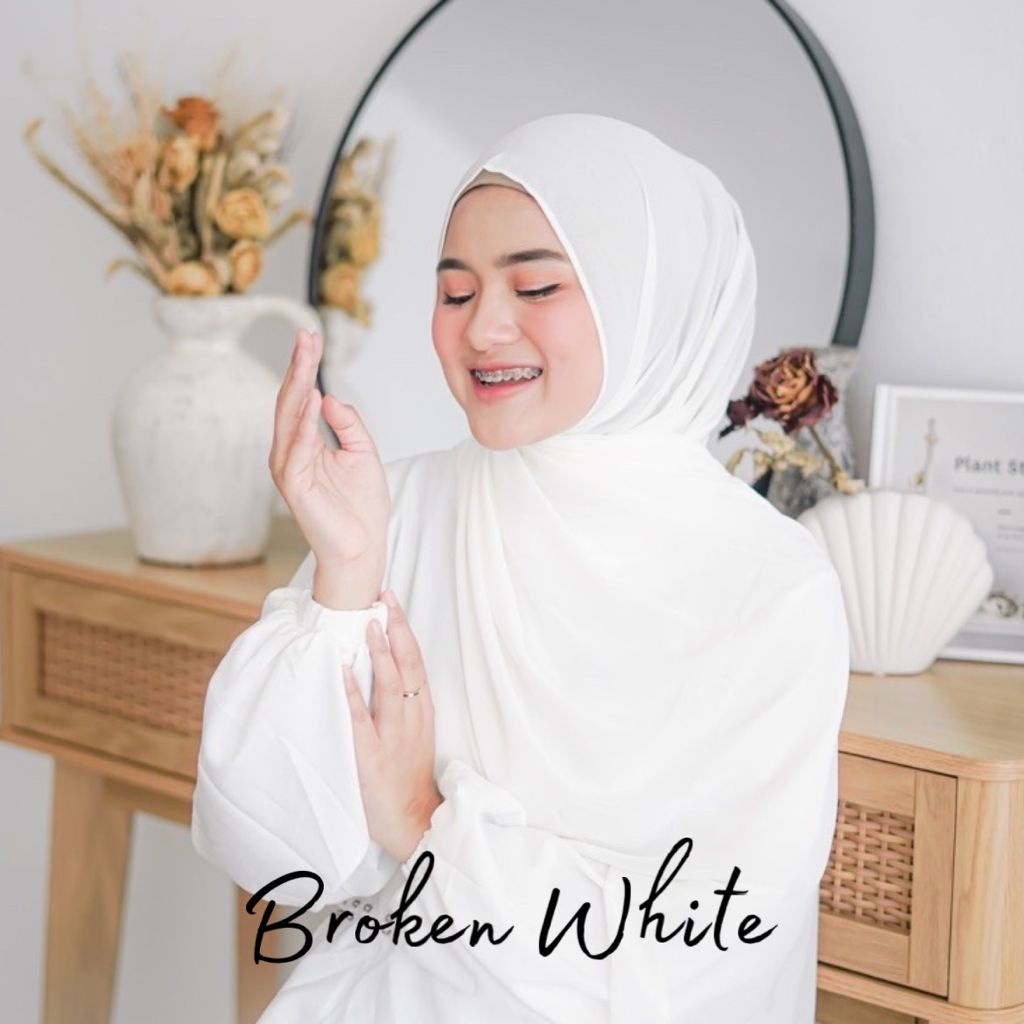 [PROMO] PASHMINA CERUTY BABYDOL / JILBAB / TERMURAH / PASHMINA / KERUDUNG PASHMINA CRUTY / GOJEK/OCD-CERUTY BW