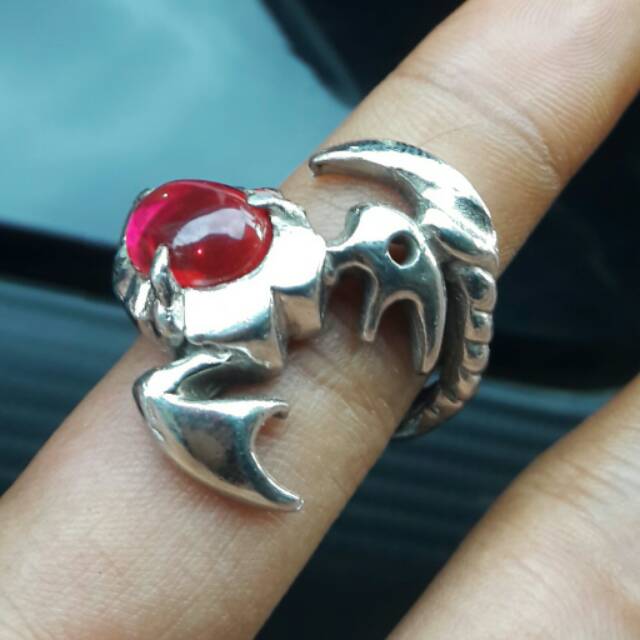 Scorpio ring batu merah siem kapas