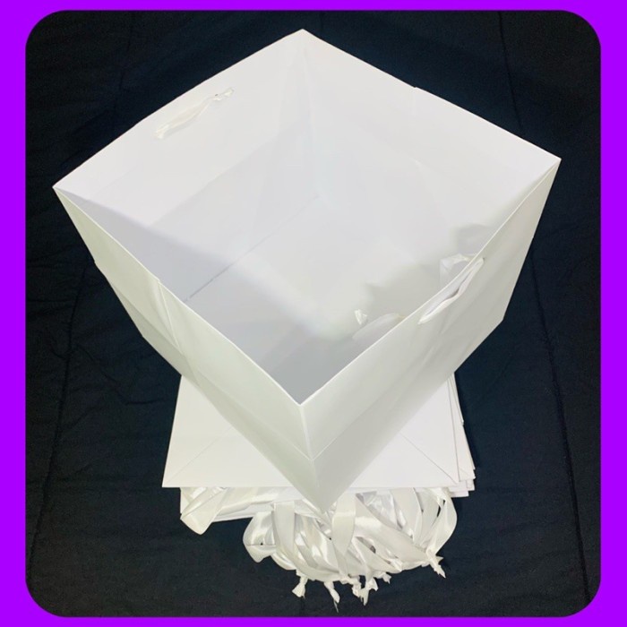 

(TERLARIS) paper bag kotak 5 WARNA / paperbag Cake Kue Nasi Kotak Bento 26x26x22