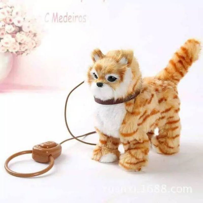 Boneka kucing jalan goyang dan meong meong kucing elektrik mainan anak
