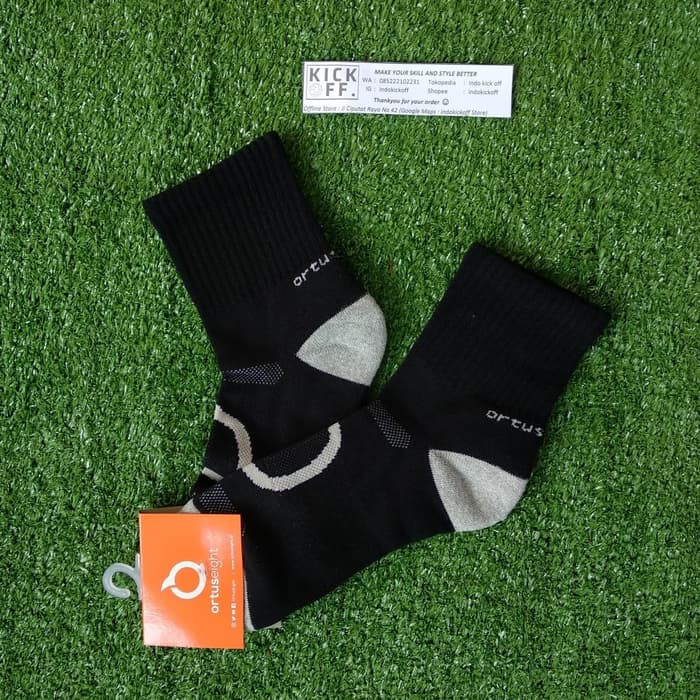 KAOS KAKI SEKOLAH/ KAOS KAKI OLAHRAGA ORTUSEIGHT RAPID SOCKS S - BLACK