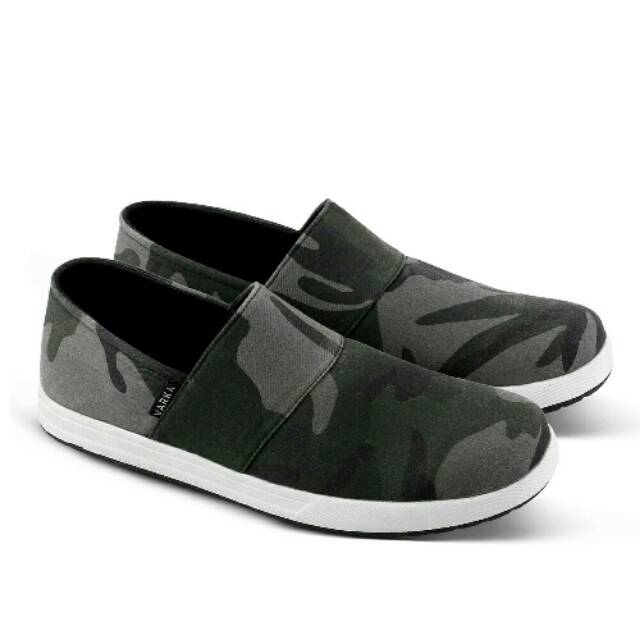 Sepatu Varka Slip On Army Casual