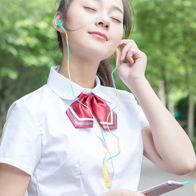 [3.5mm Interface Stereo Wired Earphones in-Ear with Microphone] [Universal Phone Game Earphone Drive-by-Wire Music Headset ]