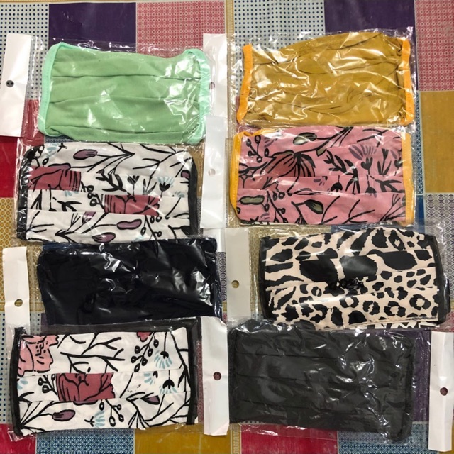 Download Penawaran Diskon Dan Promosi Dari Huangherma Shopee Indonesia PSD Mockup Templates