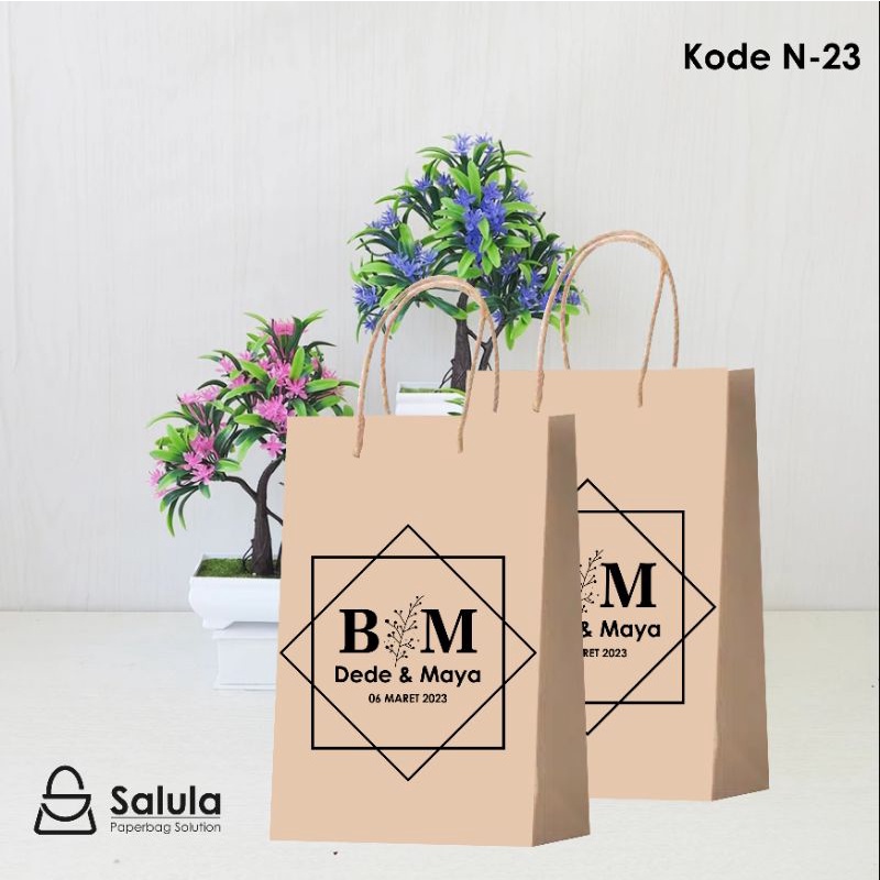 

Paperbag Mini 5 X 4 X 7CM Costum Desain