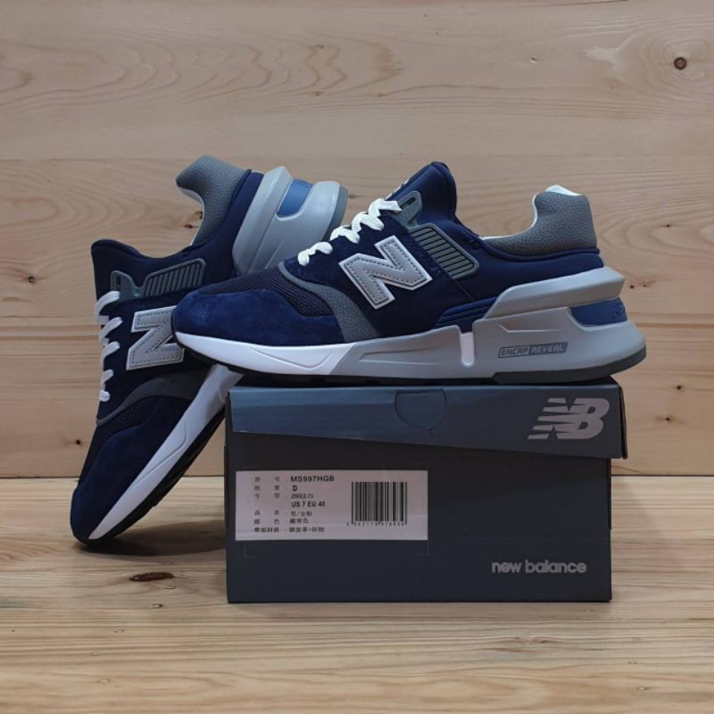 NEW BALANCE 997 Navy Grey