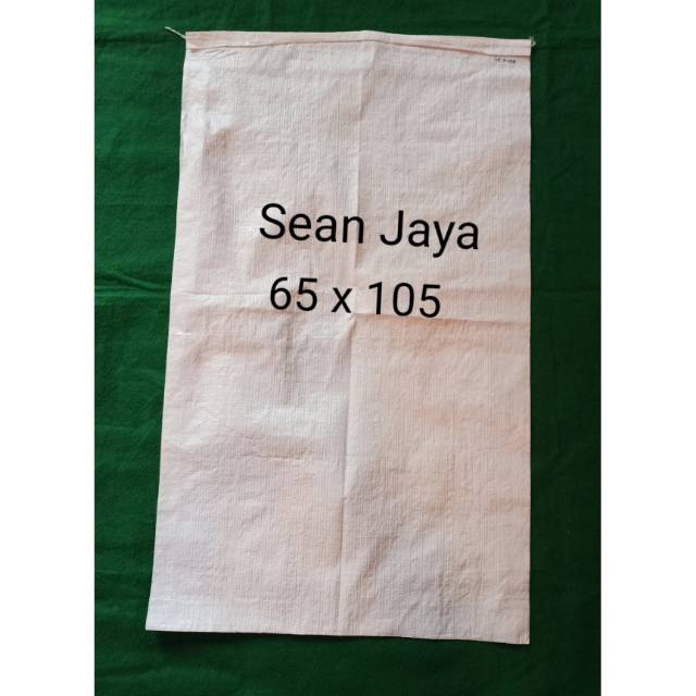 

Karung jahit uk 65x105 (packing)