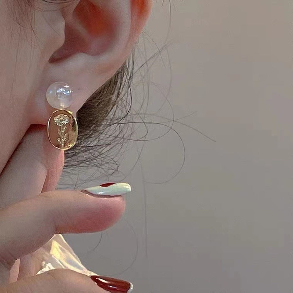 Anting Tusuk Desain Mermaid Hias Mutiara Gaya Populerunik Serbaguna Untuk Wanita