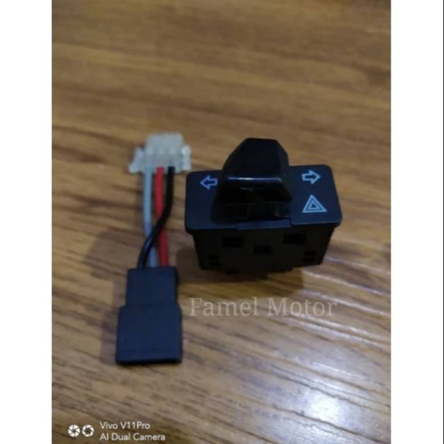 TOMBOL SEN HAZARD PLUS KABEL - TOMBOL SEN MODIF HAZARD REVO-SPACY-VARIO 110-VARIO 125