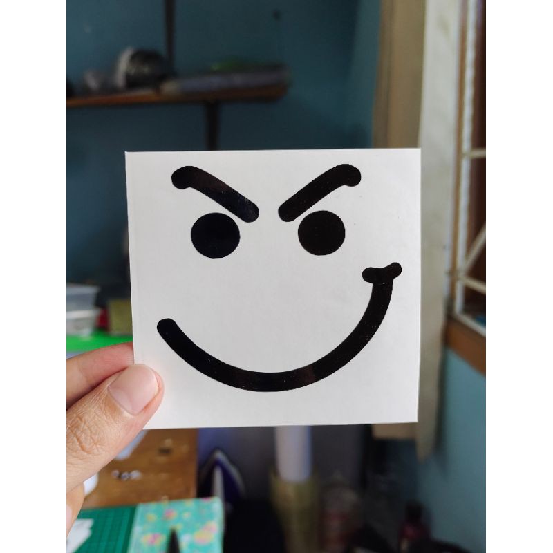 

stiker senyum 1 custom cutting stiker murah