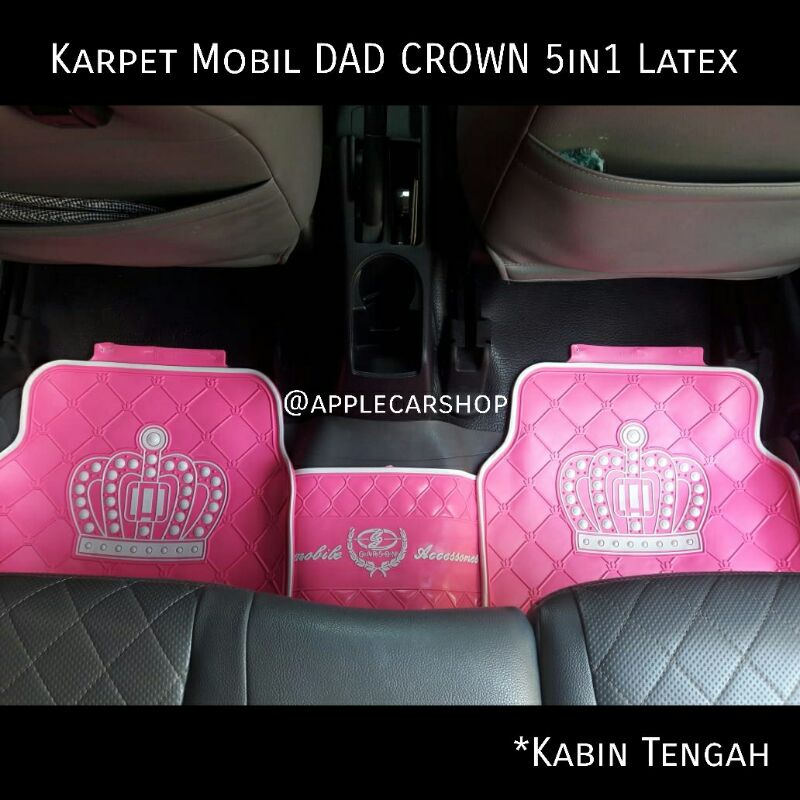 Karpet alas kaki mobil Dad crown pink