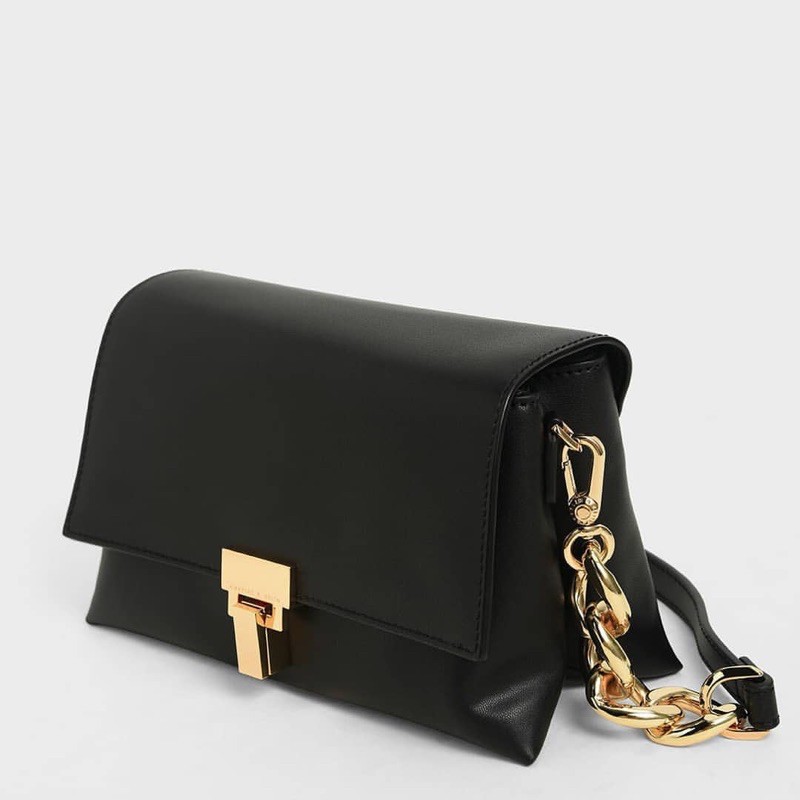 Leather Chain Strap Shoulder Bag