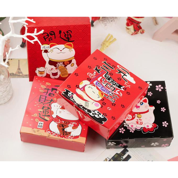 

kotak 14cm lucky cat , kotak hadiah tema motif imlek chinese new year