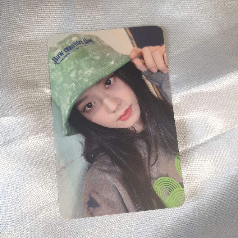 Jisoo The Album Benefit Ktown4u Photocard - Blackpink Sharing Photocard Bene Bucket Hat